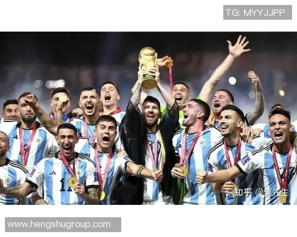 白色足球明星的魅力瞬间展现与激情时刻的完美结合